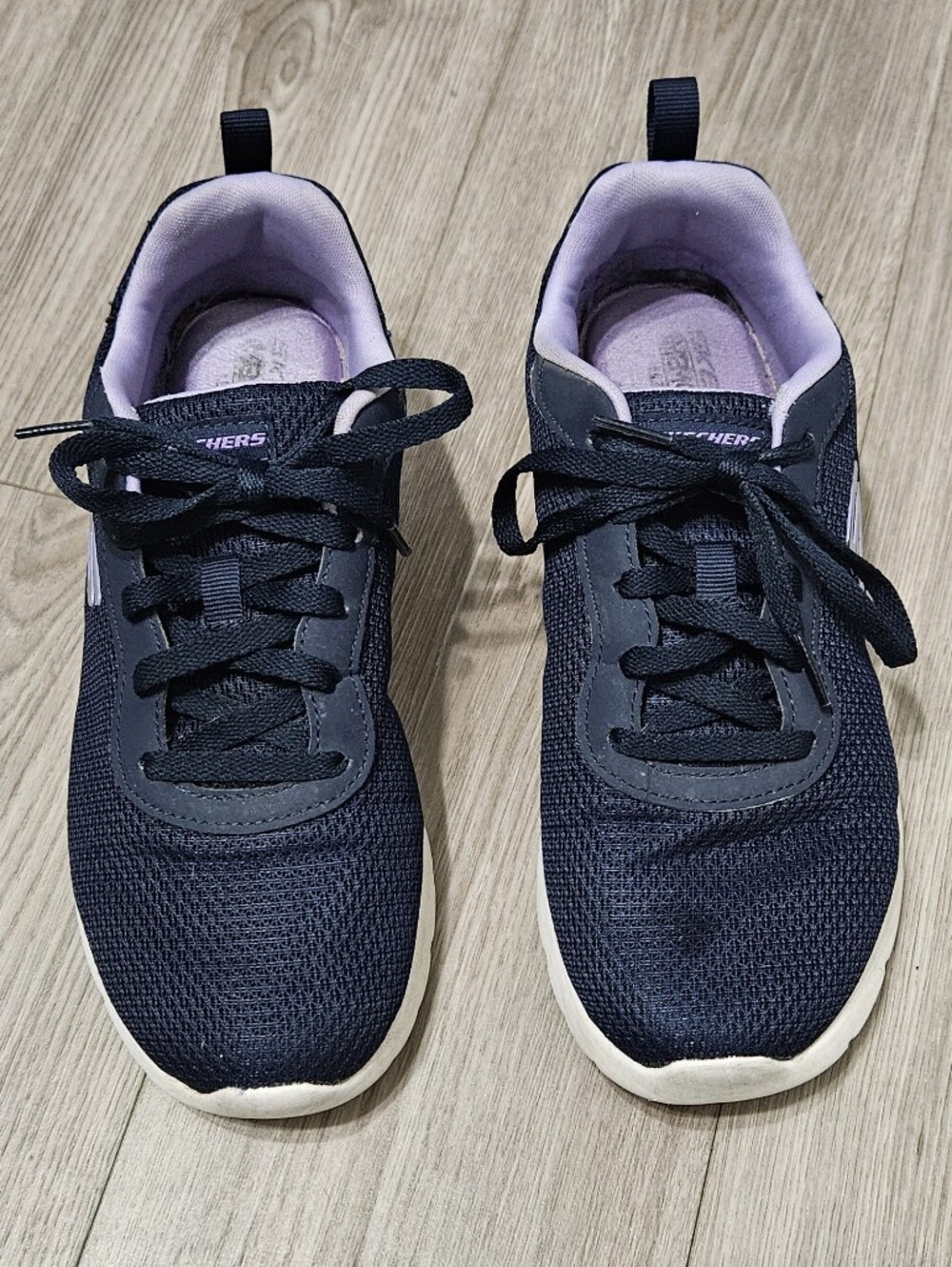 Skechers Women's Navy and Light Purple Mesh Lace-Up Sneakers